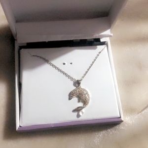 🩷Cute dolphin necklace
